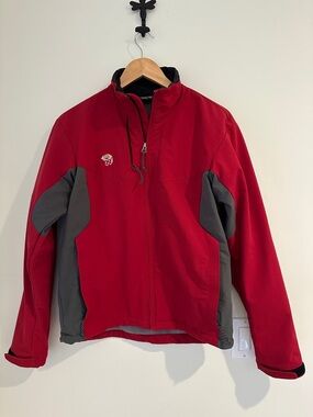 Mountain Hardwear Red, Black and Gray Fleece Lined Jacket with Logo. Men’s M.